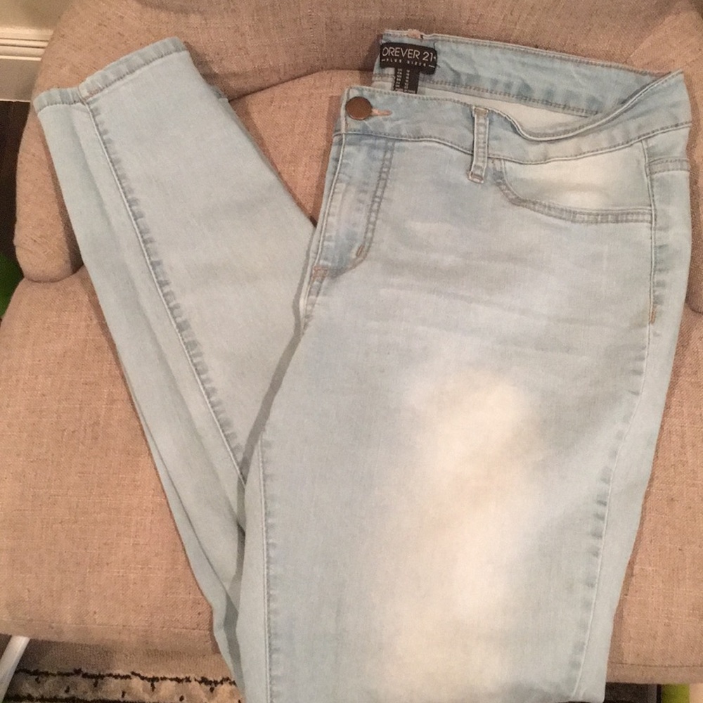 Forever21+ extra light wash jeans